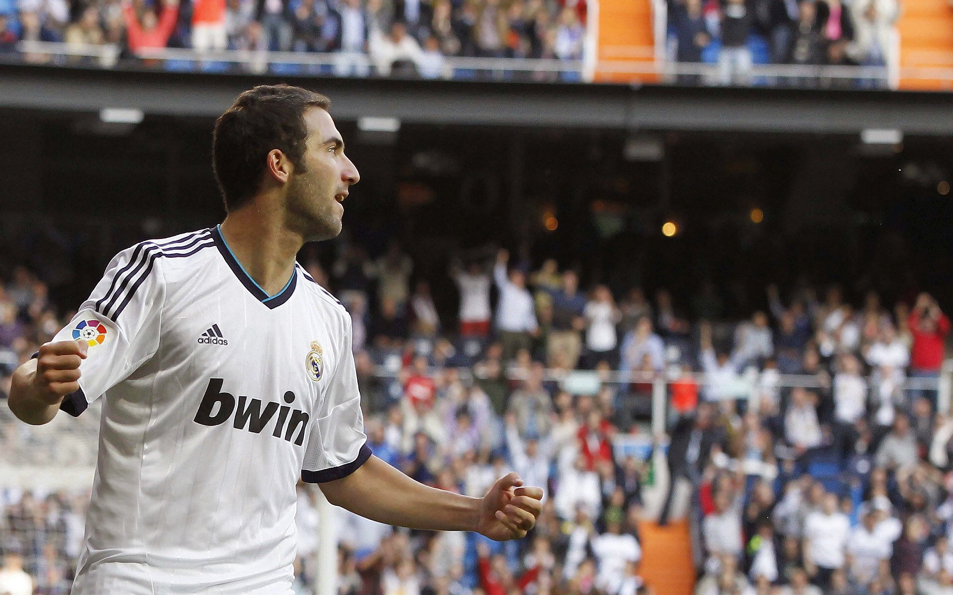 比达尔加盟毕尔巴鄂竞技，引发热议，比达尔简介