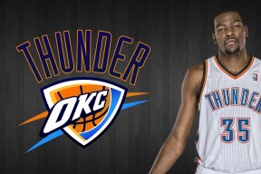 尼古拉·西尔维斯特里在男子撑杆跳中获得银牌，尼古拉维奇拳击